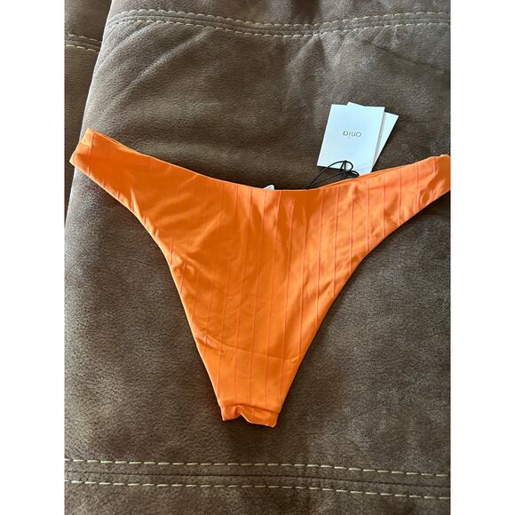 onia Chiara Bikini Bottom in Sunburst NWT Size Medium Orange - Picture 10 of 10